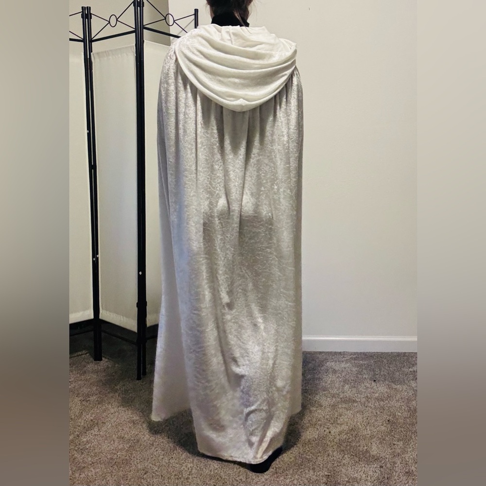 Floor Length Crushed Velvet Cloak in White